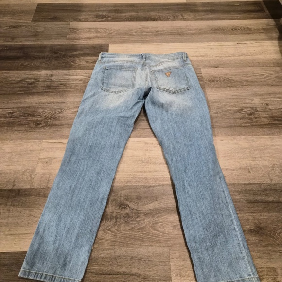 Guess Distressed Hipster Punk Tomboy Light Wash Ripped Skinny Jeans US 27 - Picture 9 of 13